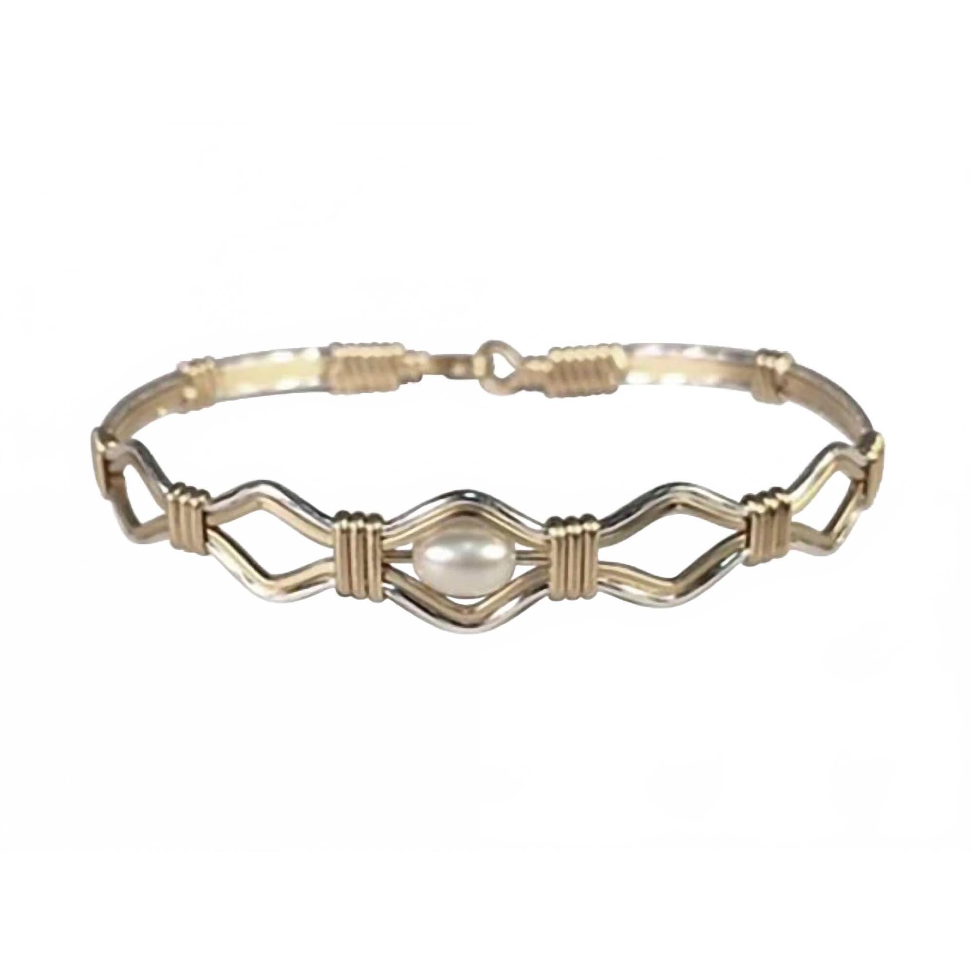 New Ronaldo Jewelry Women's Dedication Bracelet In Gold